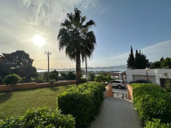 GÜLLÜK'TE MARİNAYA SIFIR GENİŞ 2+1 DAİRE