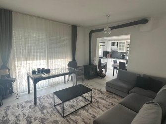 GÜLLÜK'TE  DENİZ MANZARALI TADİLATI YAPILMIŞ MÜSTAKİL EV
