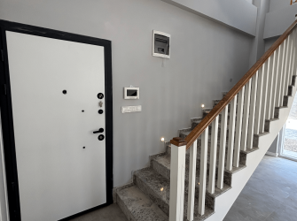 ÇANDARLI'DA DENİZE 250 METRE HARİKA VİLLA