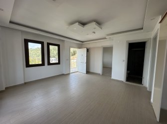 FIRSAT!!! GÜLLÜK'TE DENİZ MANZARALI HAVUZLU SİTEDE KAÇMAZ DAİRE