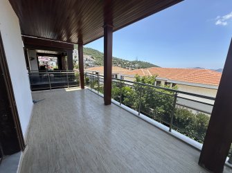 FIRSAT!!! GÜLLÜK'TE DENİZ MANZARALI HAVUZLU SİTEDE KAÇMAZ DAİRE