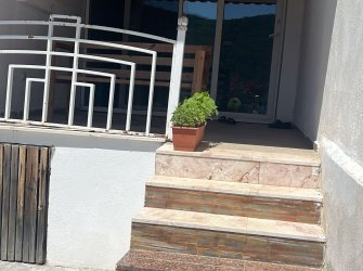 TERASLI MANZARALI DOĞAYLA İÇ İÇE SATILIK 3+1 VİLLA