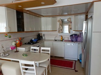 GÜLLÜK'TE EŞSİZ MANZARASIYLA ÖZEL KONUMDA SATILIK VİLLA