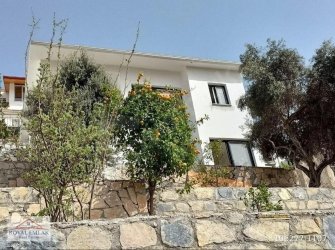 PANAROMİK DENİZ MANZARALI SİTE İÇERİSİNDE MÜSTAKİL 3+1EV