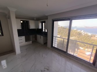 PANAROMİK DENİZ MANZARALI SİTE İÇERİSİNDE MÜSTAKİL 3+1EV