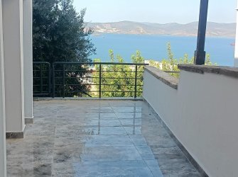 PANAROMİK DENİZ MANZARALI SİTE İÇERİSİNDE MÜSTAKİL 3+1EV
