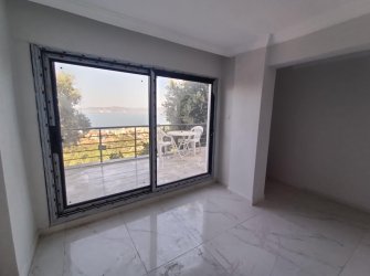 PANAROMİK DENİZ MANZARALI SİTE İÇERİSİNDE MÜSTAKİL 3+1EV