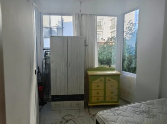 GÜLLÜK'TE BALKONLU 1+1 SATILIK DAİRE