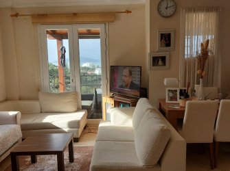 GÜLLÜK'TE HAVUZLU SİTE İÇERİSİNDE FULL DENİZ MANZARALI 2+1 SATILIK DAİRE