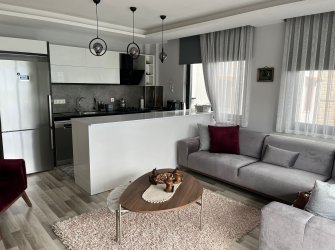 GÜLLÜK'TE ASANSÖRLÜ, DENİZ MANZARALI, FERAH SATILIK 3+1 DAİRE 