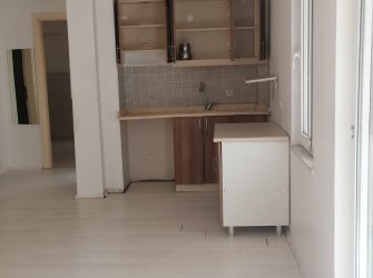 GÜLLÜK'TE 2+1 PAZAR SOKAĞINDA DENİZE YAKIN KİRALIK DAİRE 