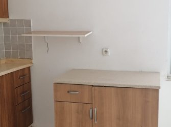 GÜLLÜK'TE 2+1 PAZAR SOKAĞINDA DENİZE YAKIN KİRALIK DAİRE 