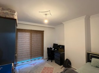 SILA EMLAK'TAN GÜLLÜK'TE HAVUZLU SİTE İÇERİSİNDE 2+1 DAİRE