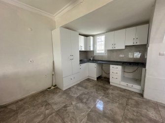 TERASLI MANZARALI DOĞAYLA İÇ İÇE SATILIK 3+1 VİLLA