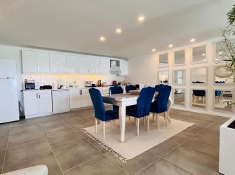 DENİZ MANZARALI HAVUZLU SİTEDE 3+1 BAHÇE KATI DUBLEKS DAİRE