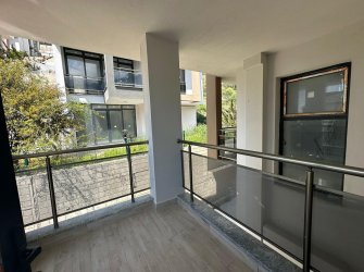 DENİZ MANZARALI TRİPLEKS ÖZEL HAVUZLU VİLLA