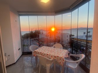 GÜLLÜK'TE 2+1 FULL DENİZ MANZARALI, SİTE İÇERİSİNDE SATILIK DAİRE